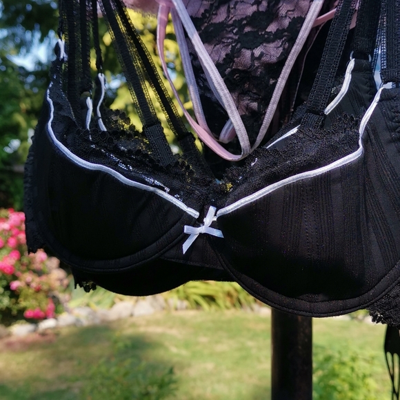 Rene Rofe Lace Trim Black Bra - Picture 2 of 12